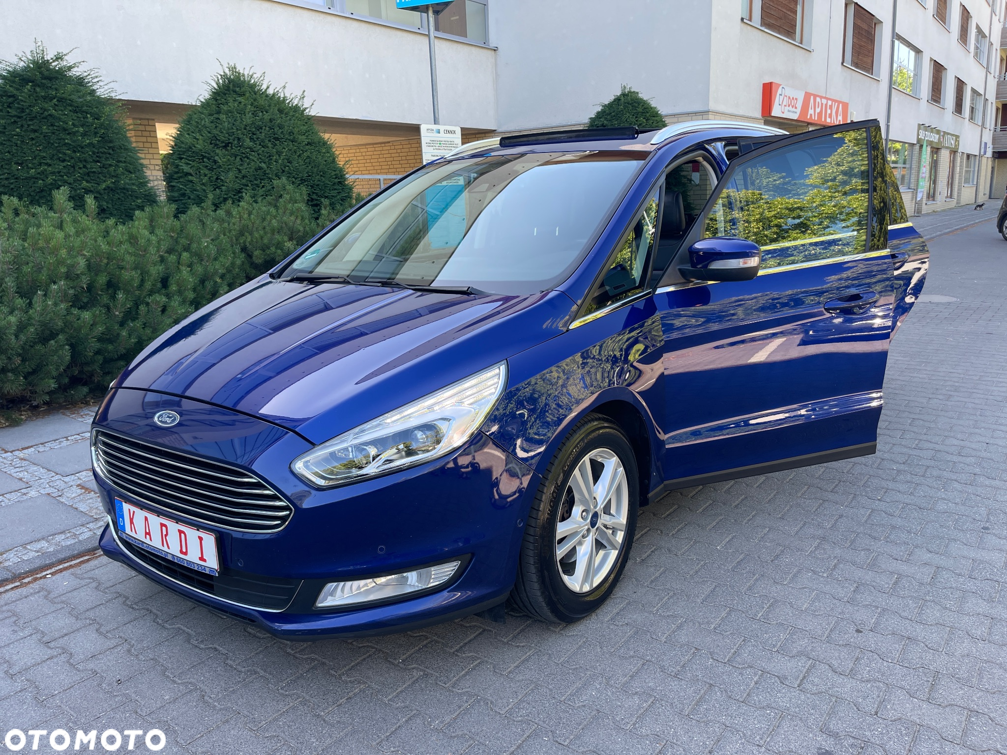 Ford Galaxy - 15