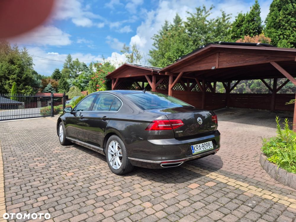 Volkswagen Passat 2.0 TDI Bi-Turbo BMT 4Mot Highline DSG - 7