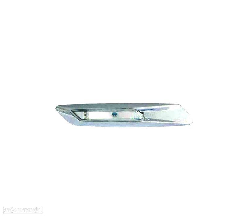 PISCA ESQ LATERAIS PARA BMW F10 F11 10-13 LED BRANCO - 1