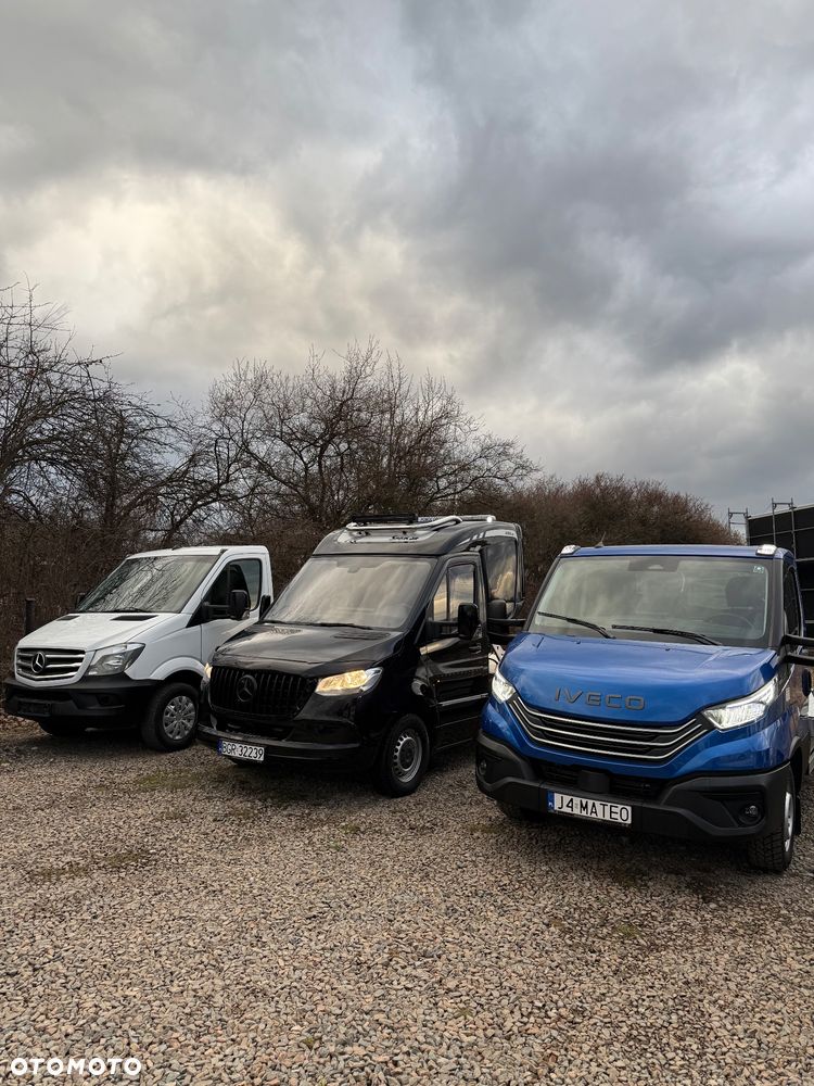 Mercedes-Benz Sprinter - 24