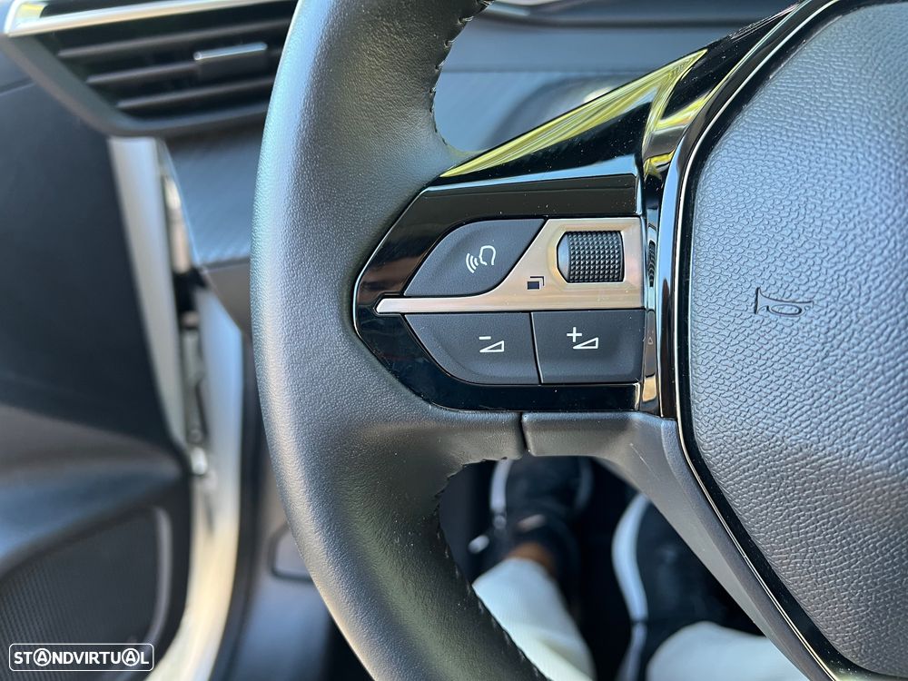 Peugeot 208 1.2 PureTech Active - 25