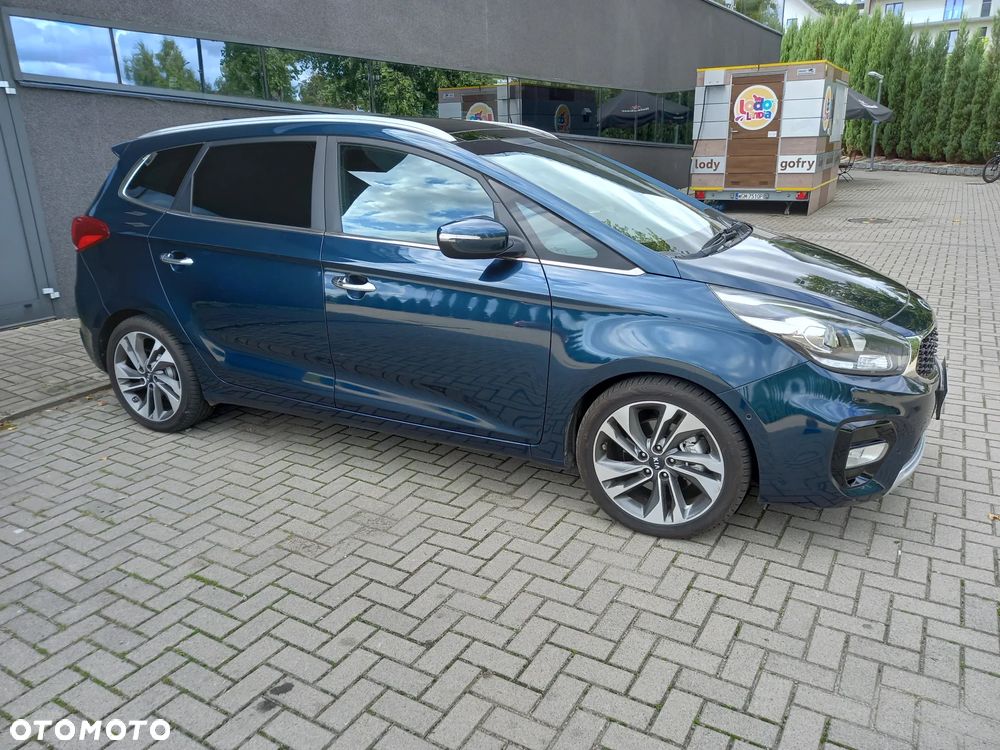 Kia Carens 1.7 CRDi Business Line 7os - 10