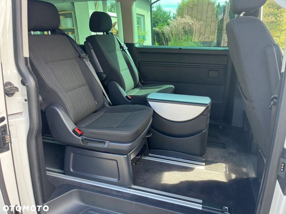 Volkswagen Multivan 2.0 TDI L2 Comfortline - 10