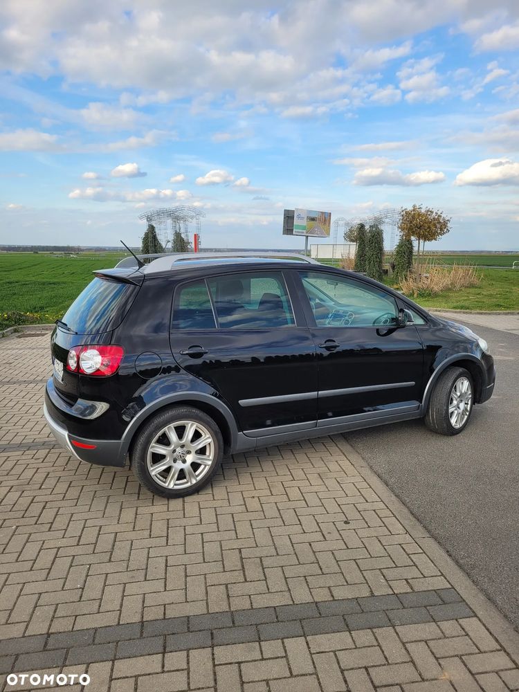 Volkswagen Golf - 3