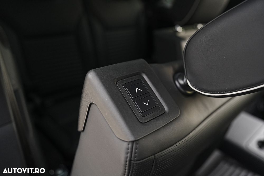 Land Rover Discovery 3.0 L SD6 HSE Luxury - 9