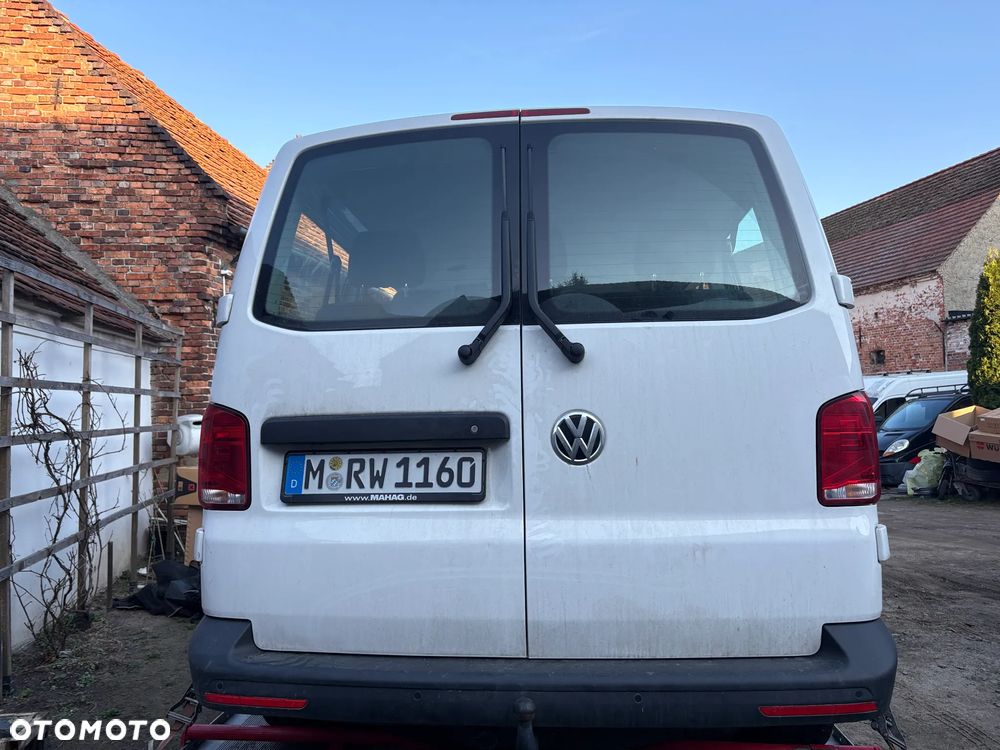 Volkswagen Transporter - 8