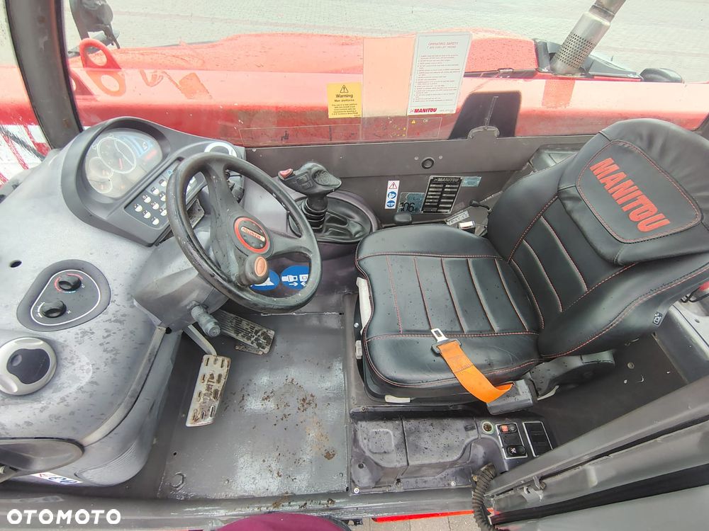 Manitou MT835 - 12
