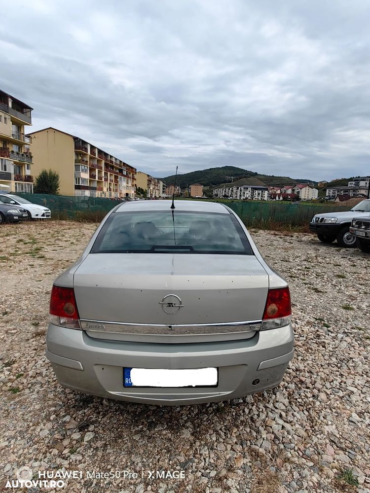 Opel Astra - 14