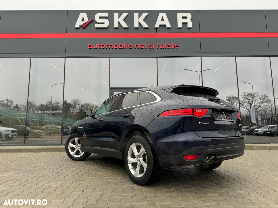 Jaguar F-Pace 20d AWD Aut. Prestige - 8