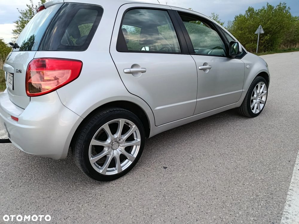 Suzuki SX4 1.6 VVT 4x2 Comfort - 7