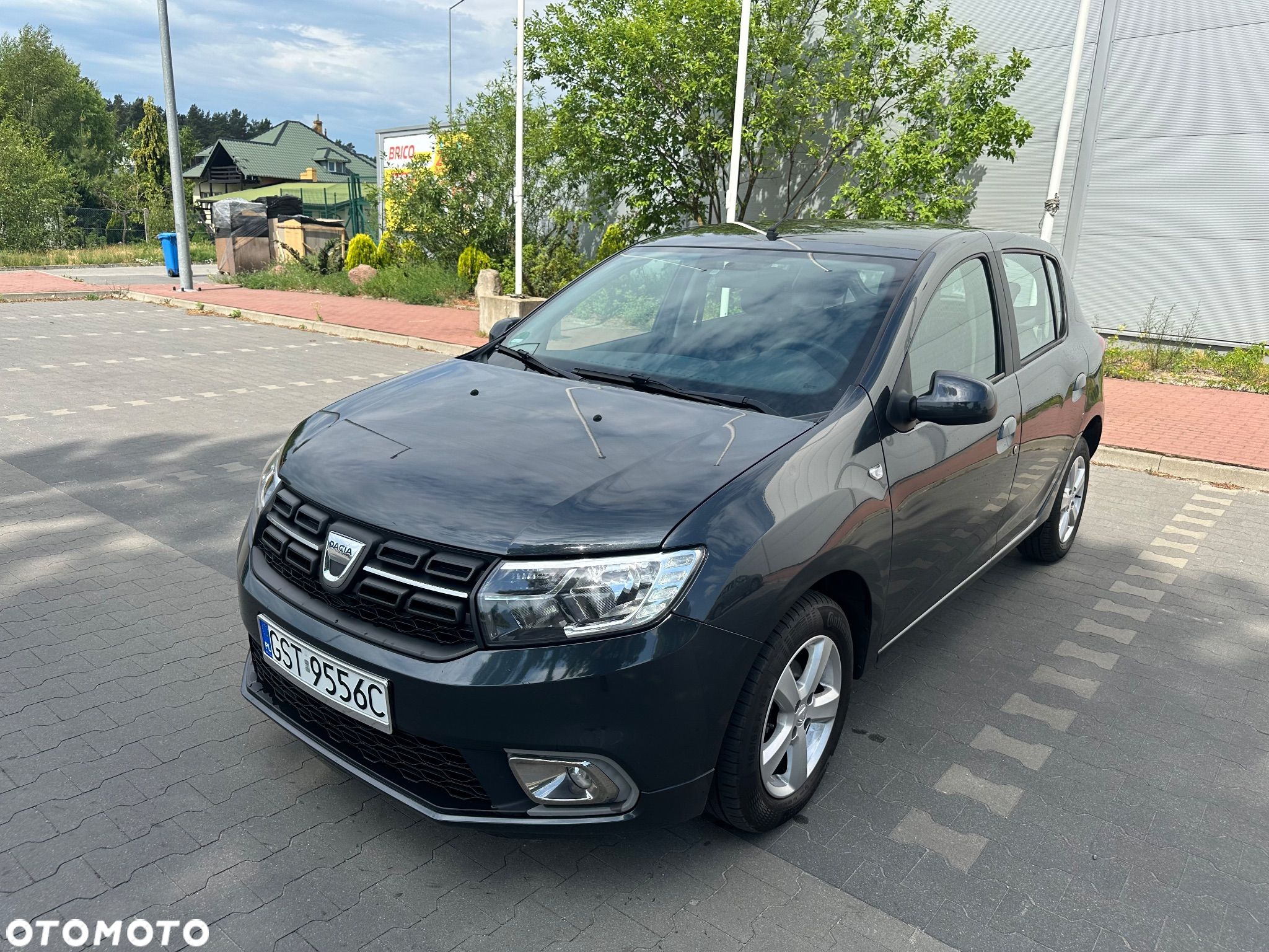 Dacia Sandero - 1