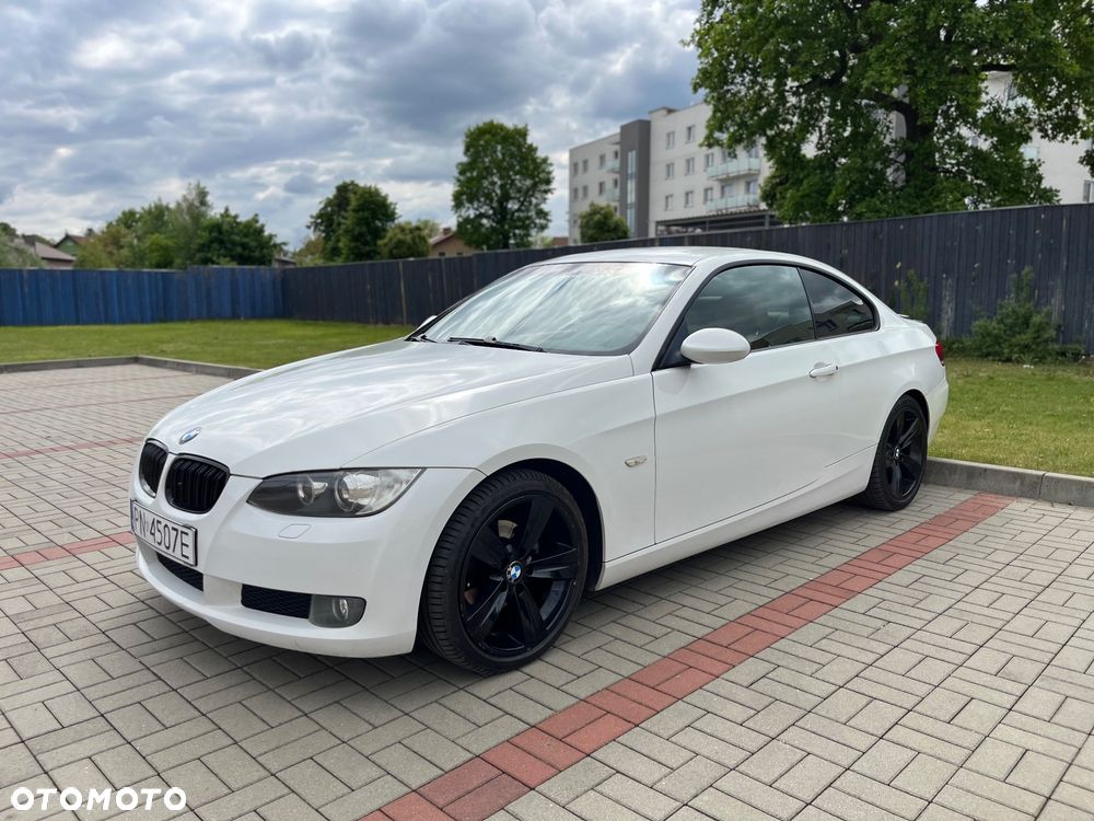 BMW Seria 3 320i - 2