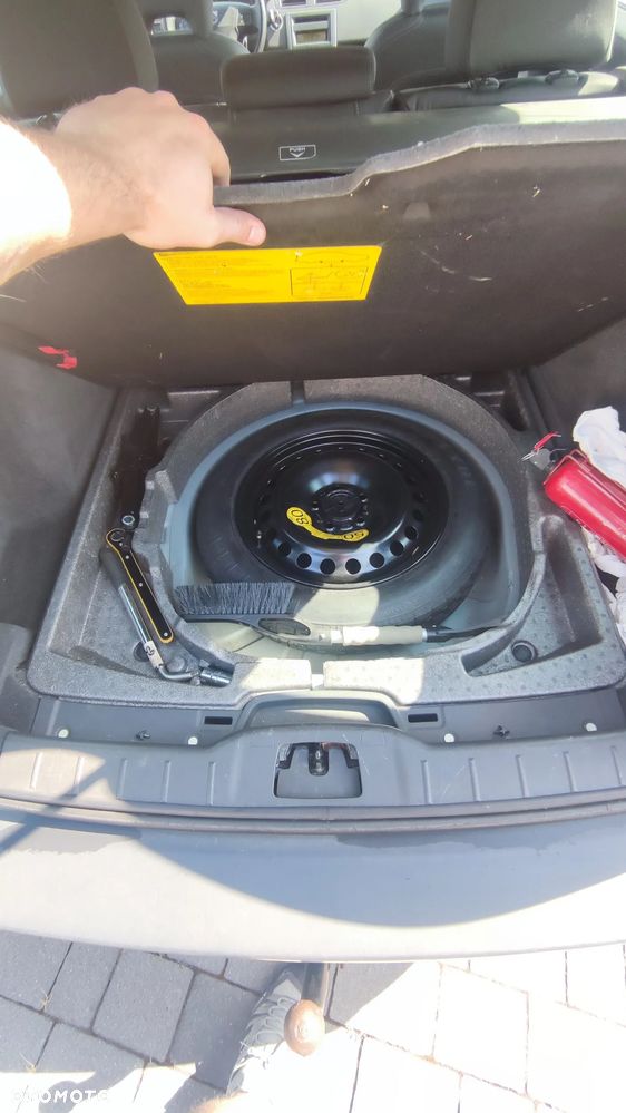 Volvo V50 1.8 - 12