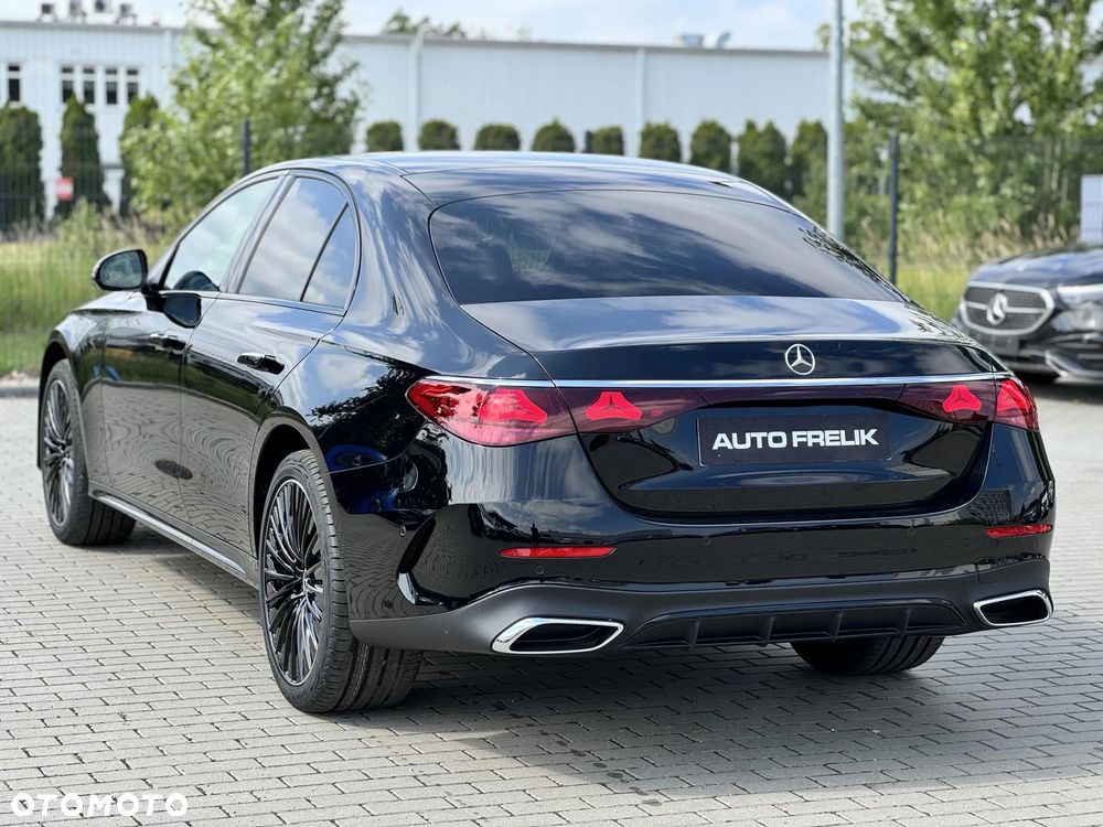 Mercedes-Benz Klasa E 220 d mHEV 4-Matic AMG 9G-Tronic - 12