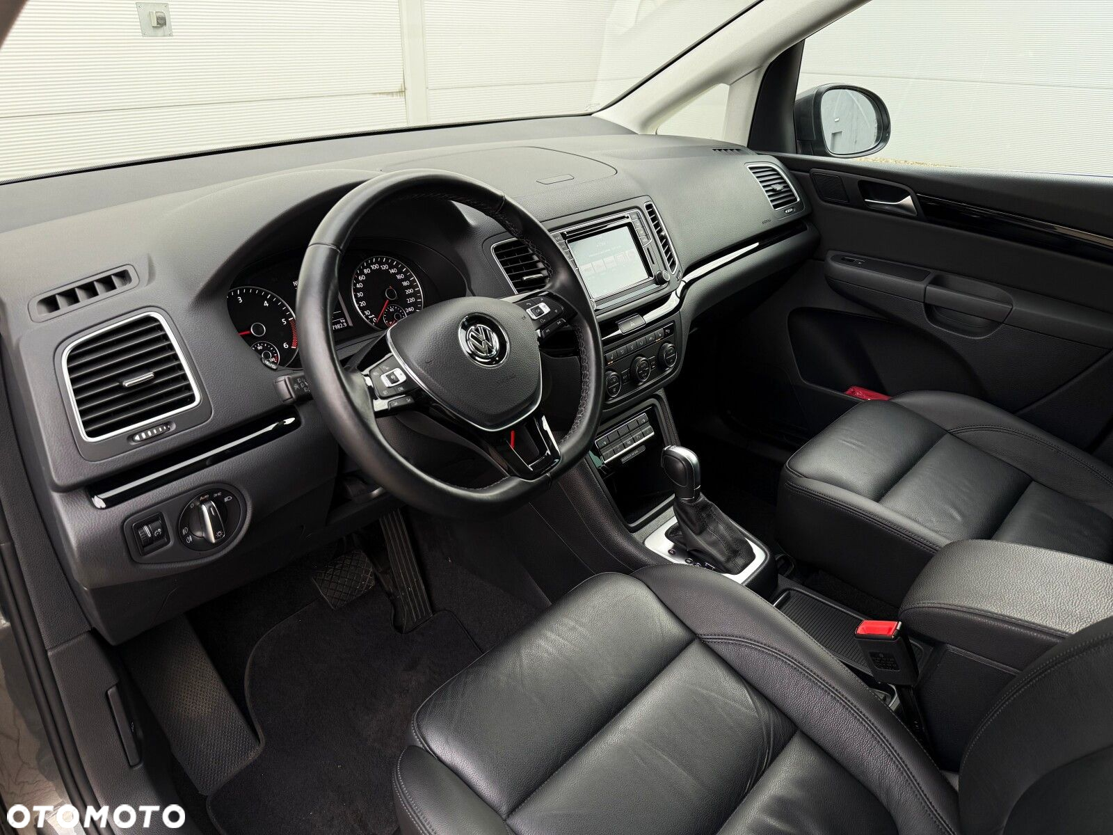 Volkswagen Sharan 2.0 TDI BMT Highline DSG - 12