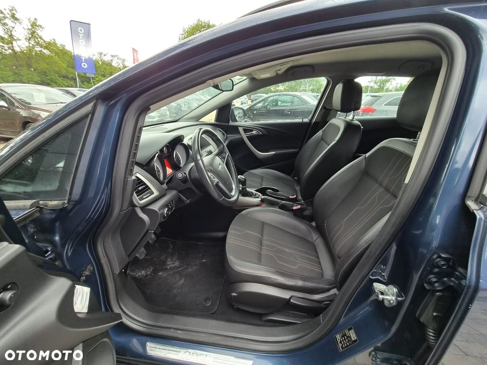 Opel Astra 1.4 Turbo Active - 24