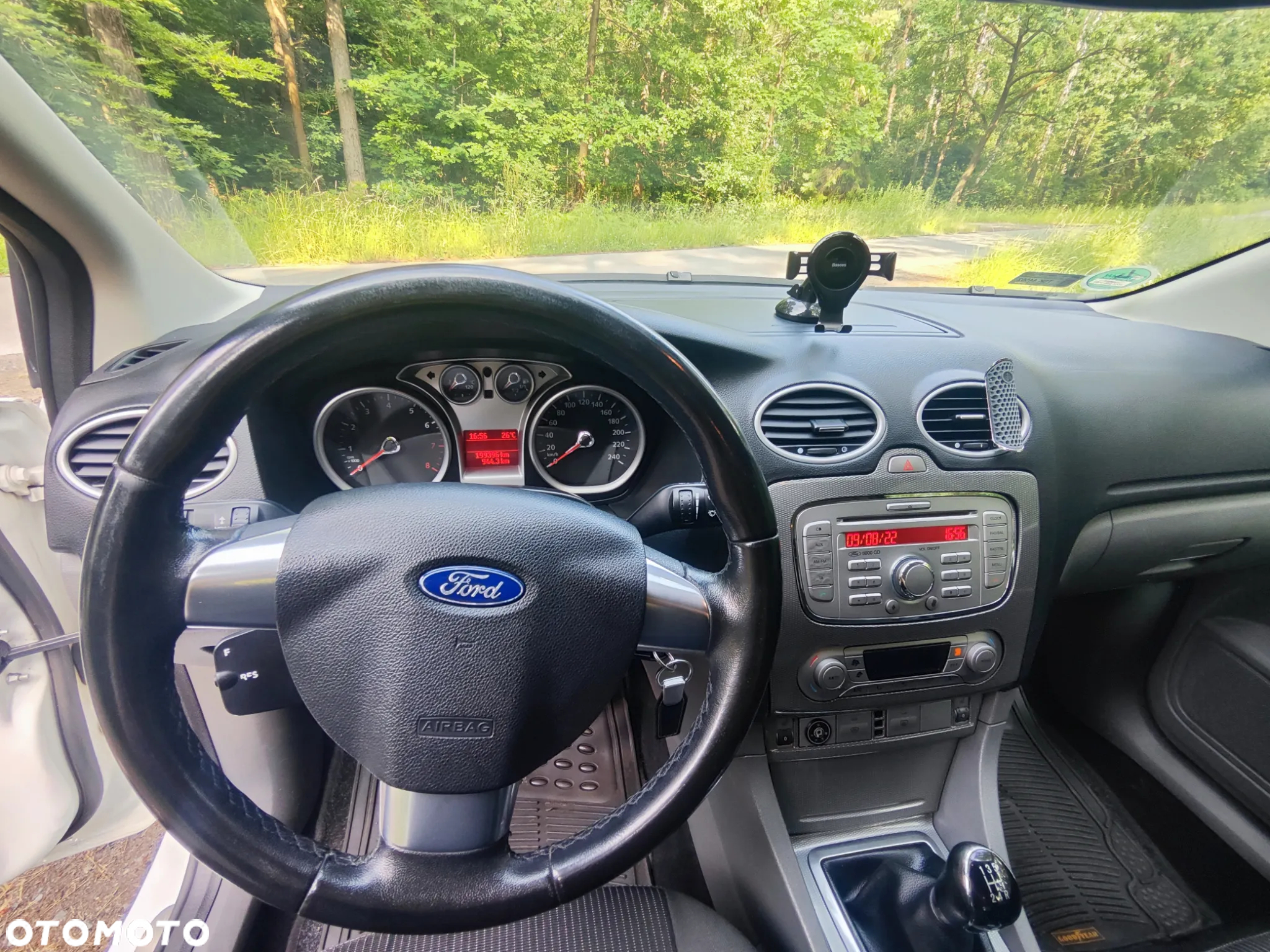 Ford Focus - 25