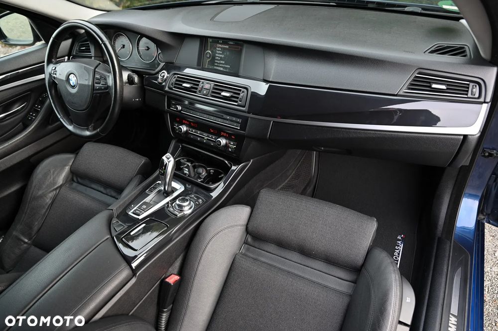 BMW Seria 5 520d - 27