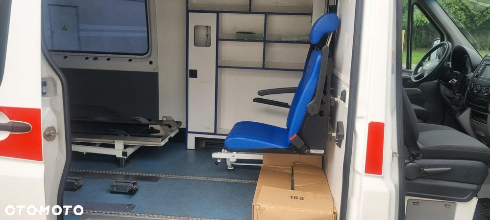 Volkswagen CRAFTER - 11