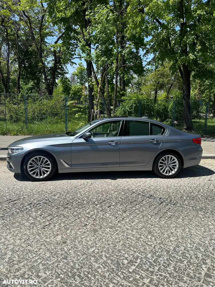 BMW Seria 5 530i xDrive AT - 2