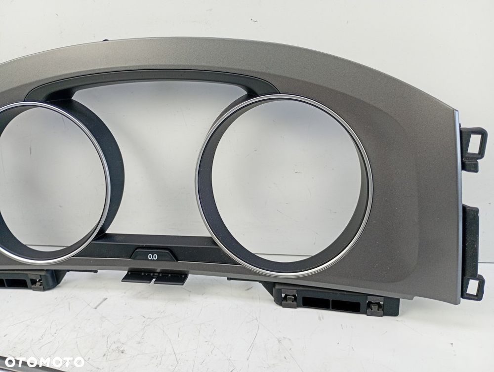 ramka obudowa licznika panelu nawiewu radia osłona vw golf VII 7 5G1863100B 5G1819743D 5G0857059 - 6