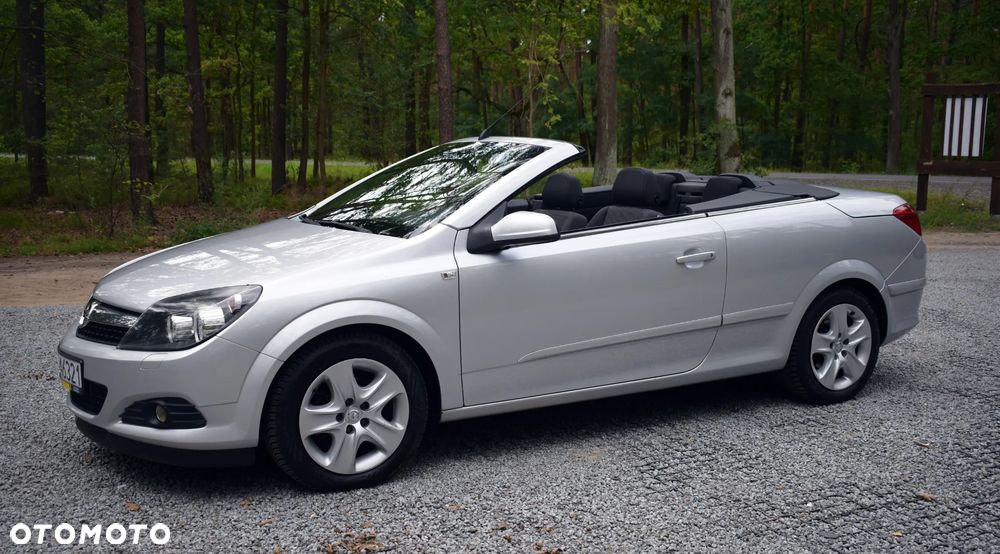 Opel Astra 1.8 Cosmo - 21