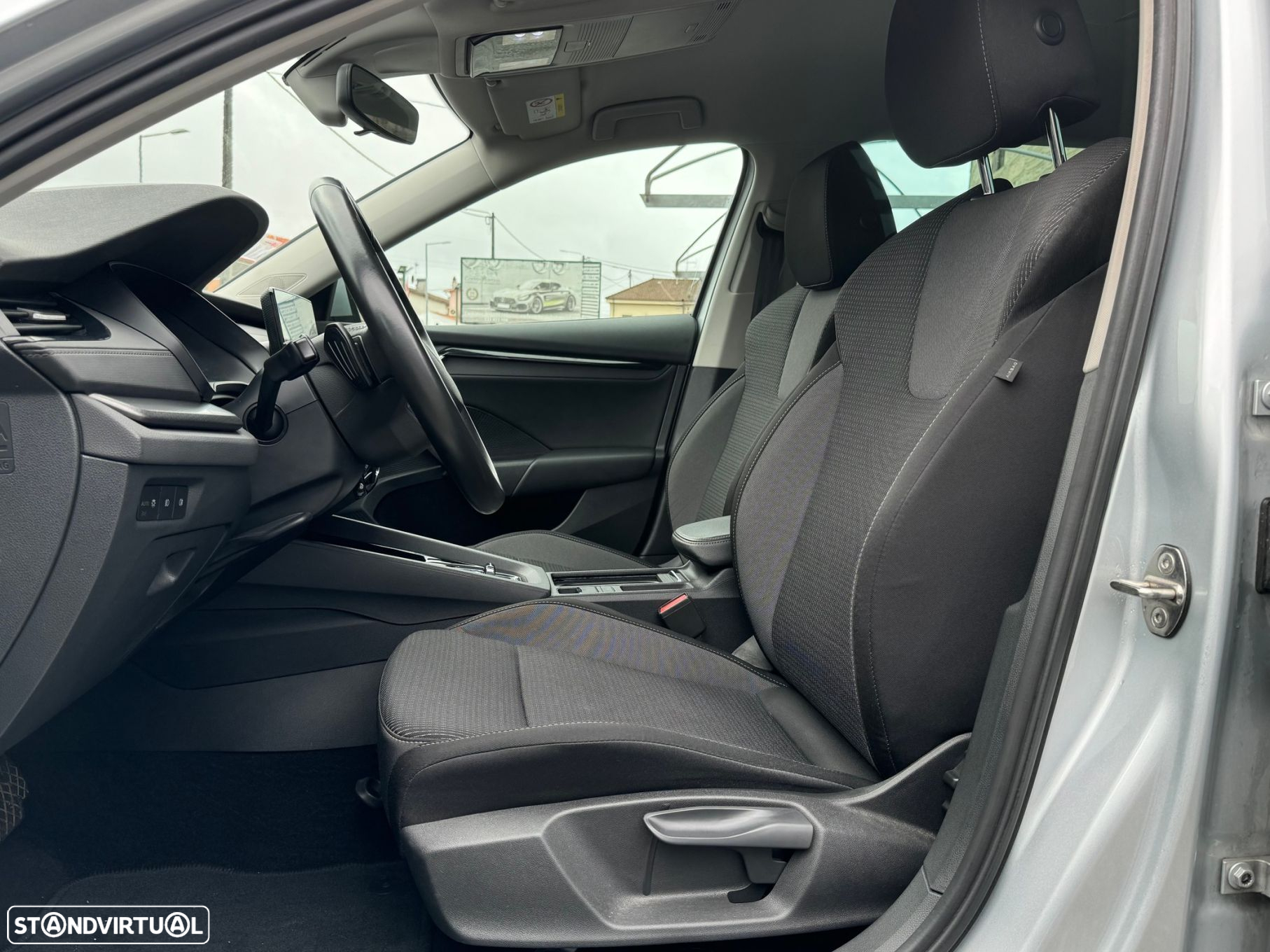 Skoda Octavia Break 2.0 TDI Ambition DSG - 14
