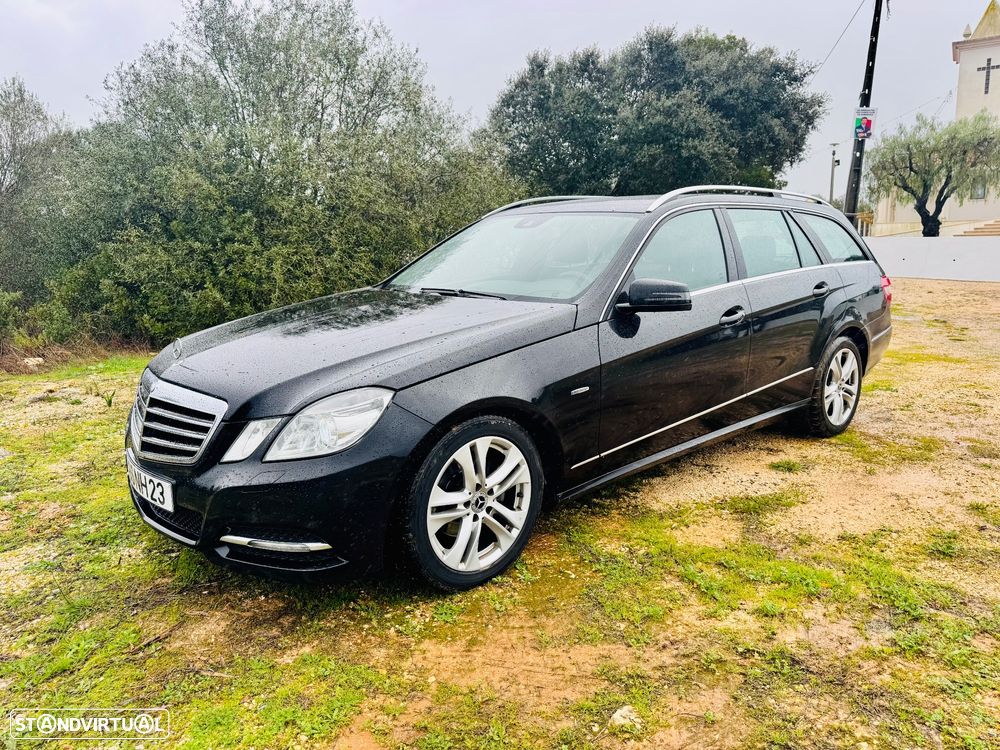 Mercedes-Benz E 220 CDi Classic BE 139g Auto. - 1