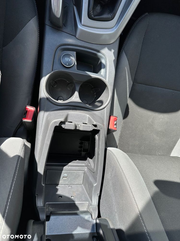 Ford Focus 1.0 EcoBoost Edition - 32