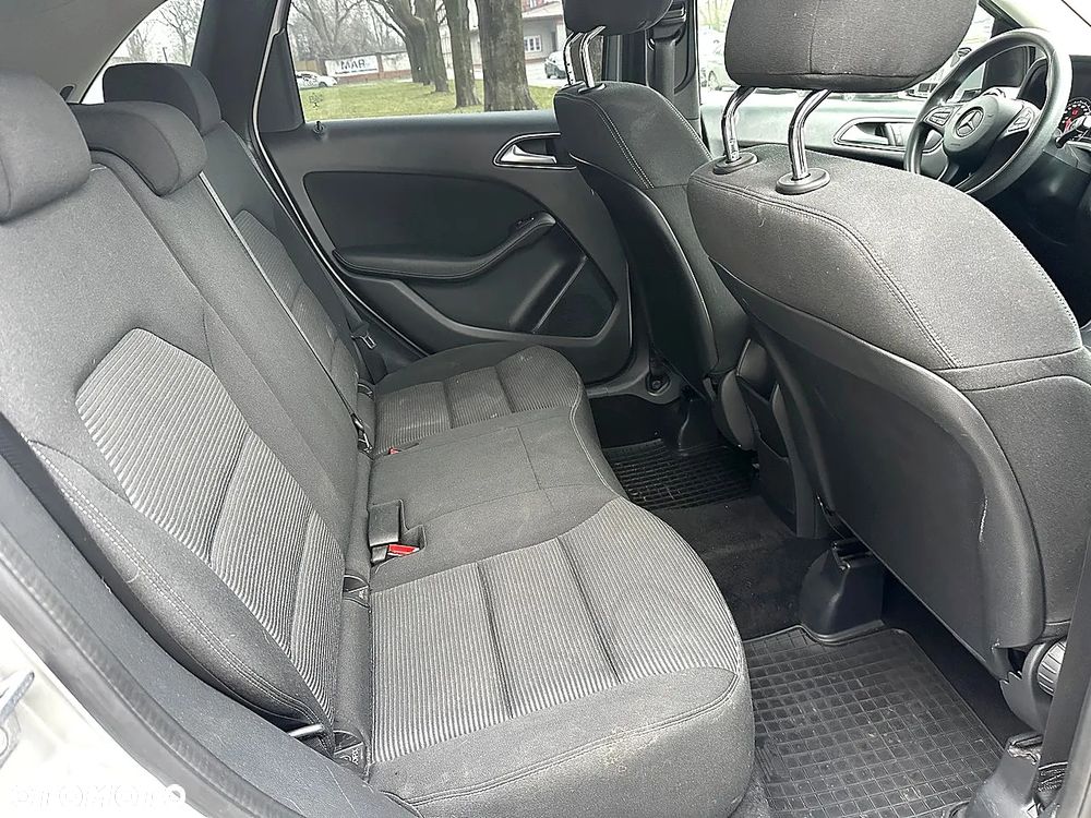 Mercedes-Benz Klasa B 180 (CDI) d 7G-DCT Style - 11