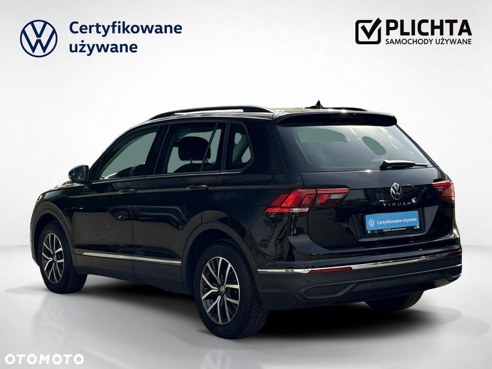 Volkswagen Tiguan - 9