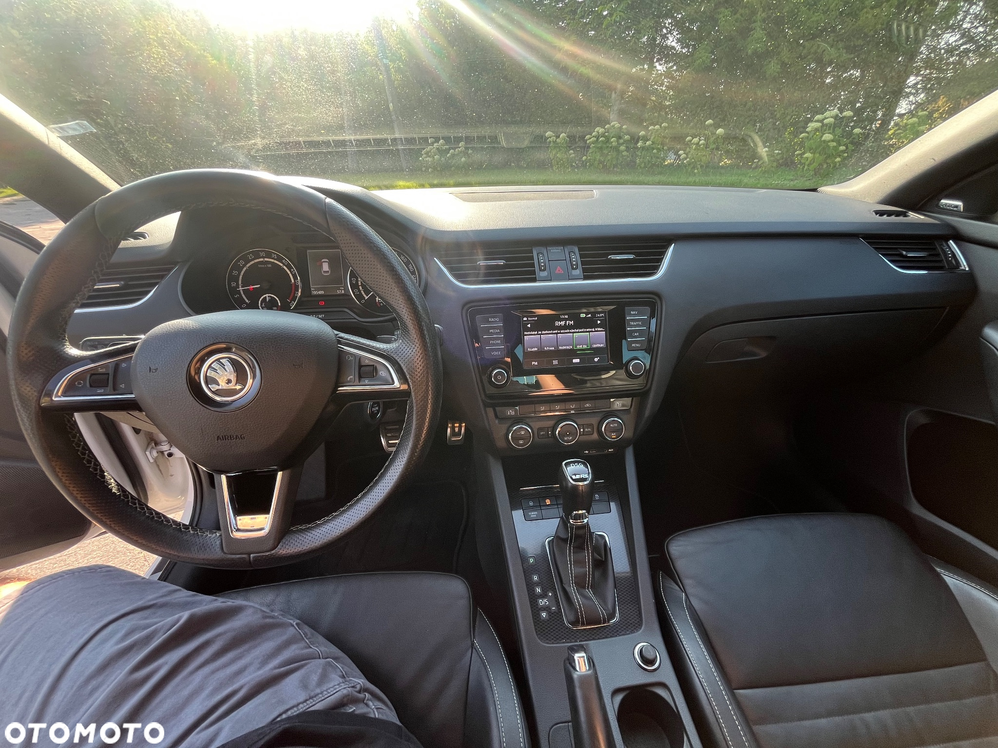 Skoda Octavia 2.0 TDI DSG RS - 14