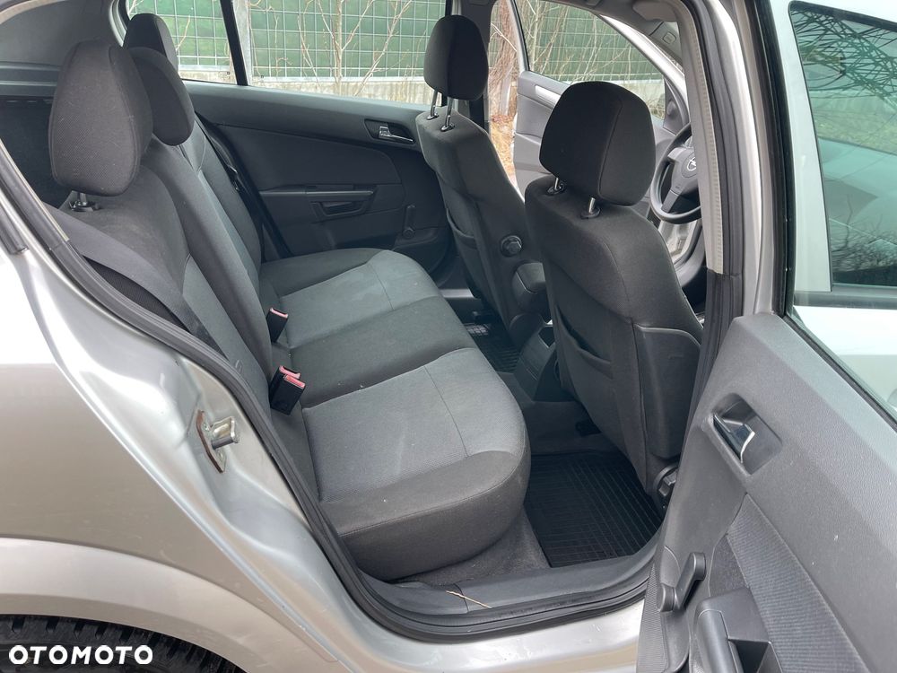 Opel Astra 1.4 Fresh - 14