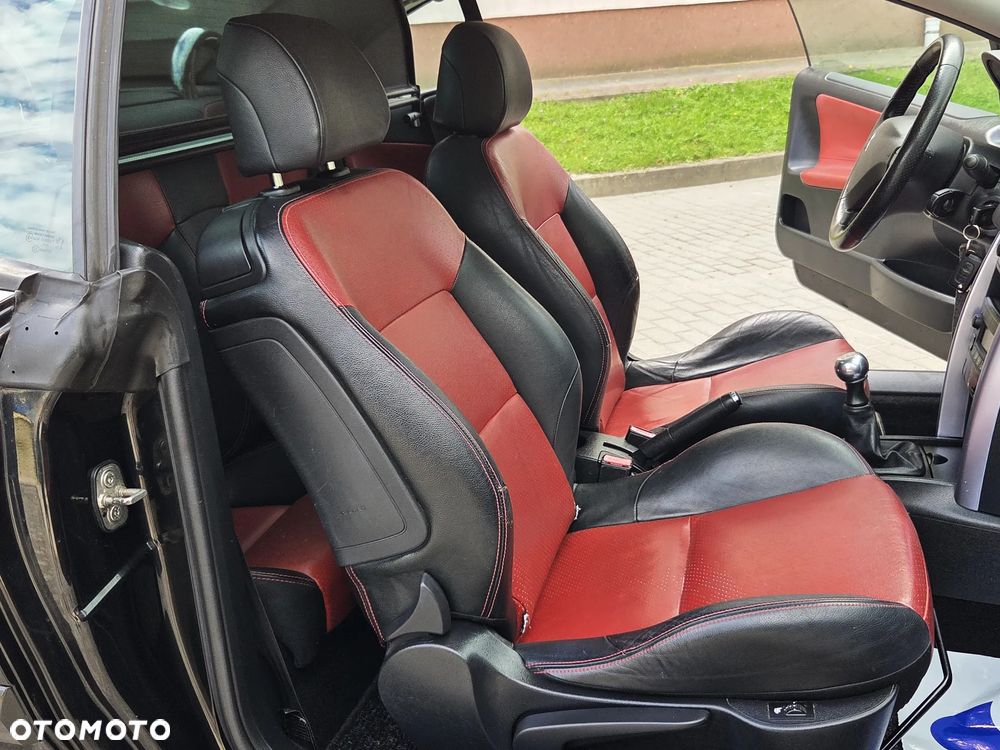 Peugeot 207 CC FAP 110 (Blue Lion) Premium - 19