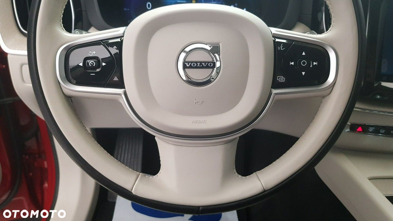 Volvo XC 60 - 26
