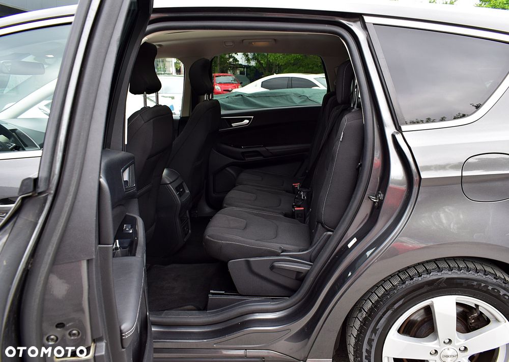 Ford S-Max - 7