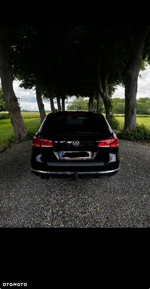 Volkswagen Passat 2.0 TDI Individual - 2