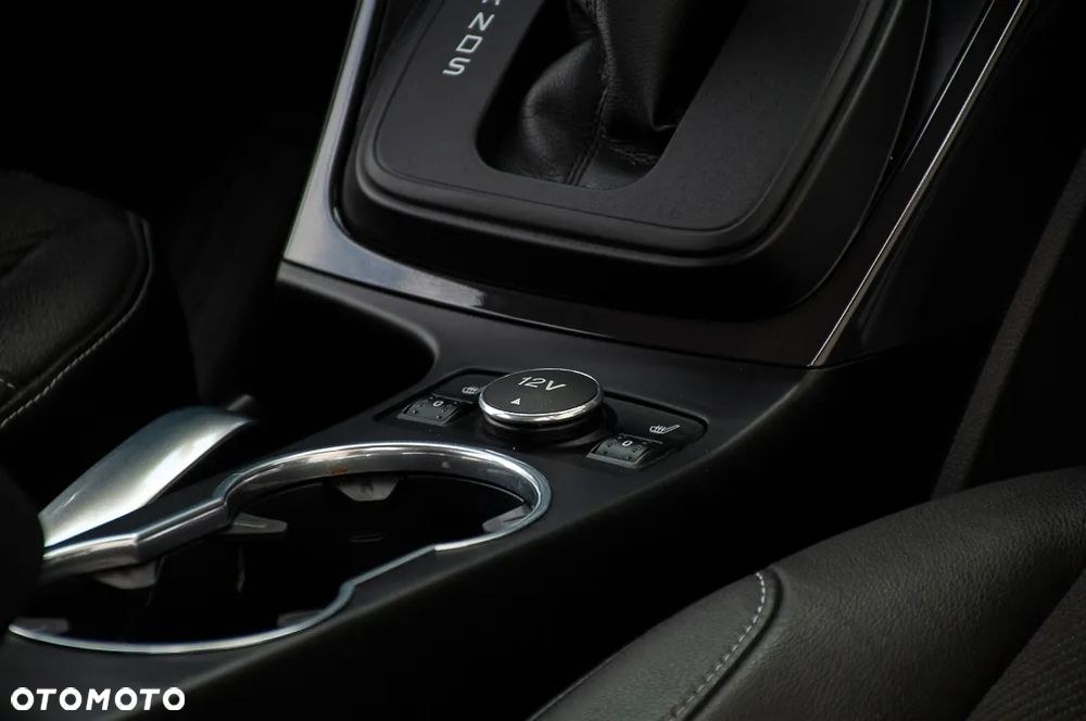 Ford Kuga - 14
