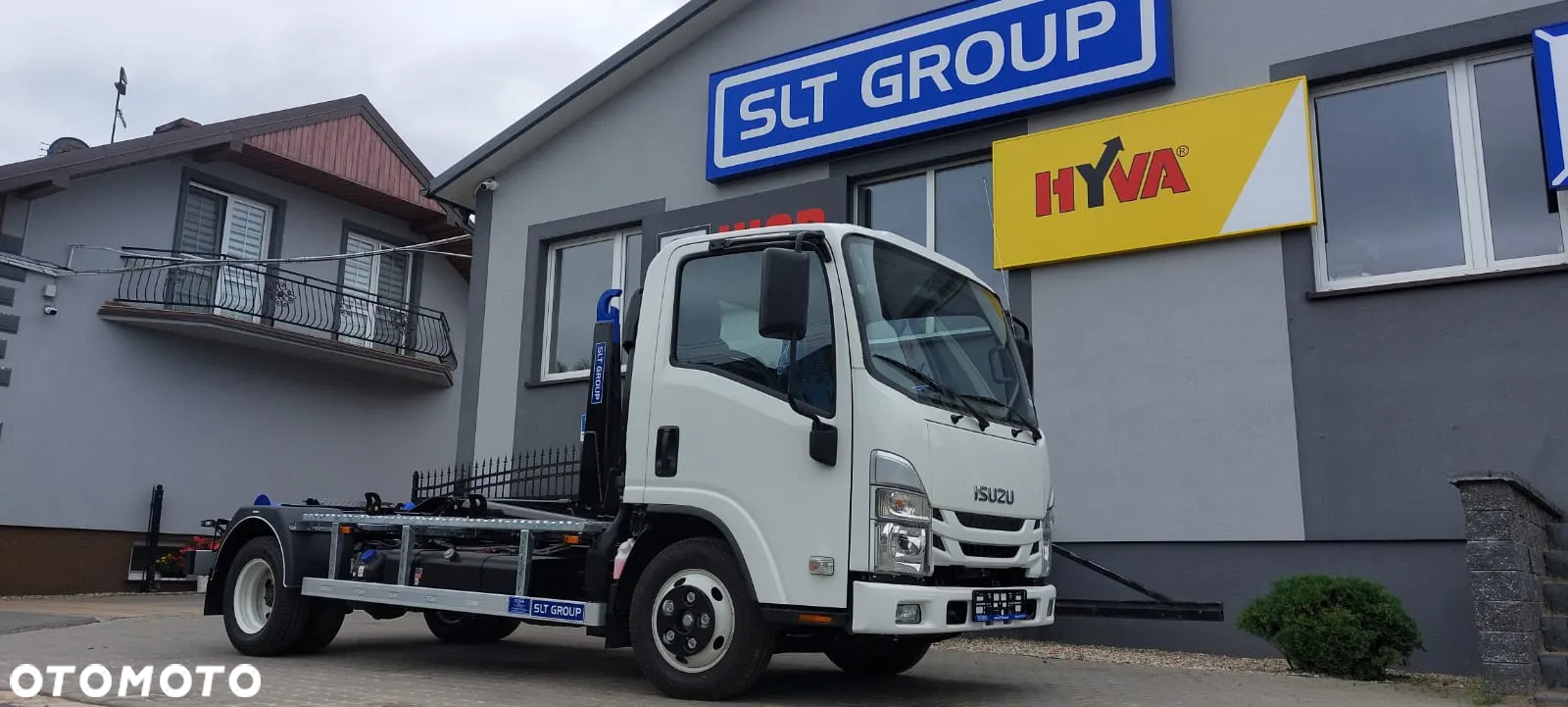 Isuzu M27 H - 8
