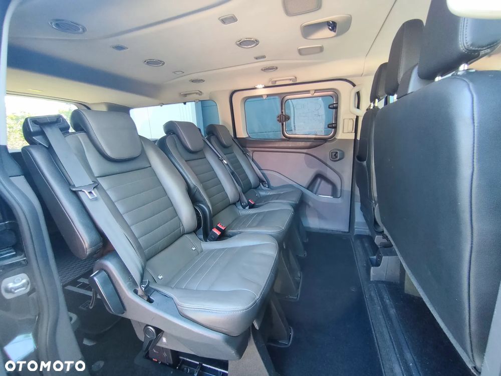 Ford Tourneo Custom 2.0 EcoBlue L1 Titanium SelectShift - 11