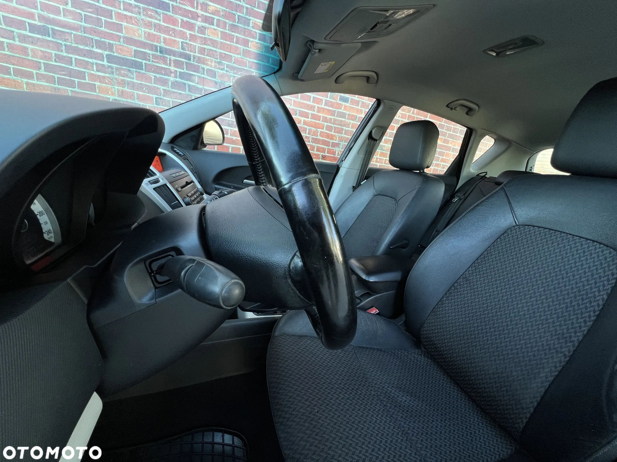 Kia Ceed - 13