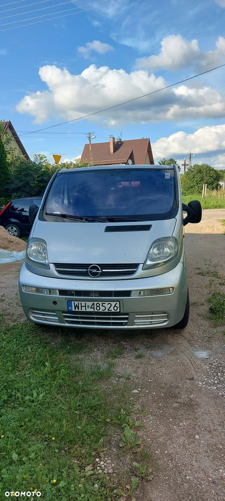Opel Vivaro Tour - 1