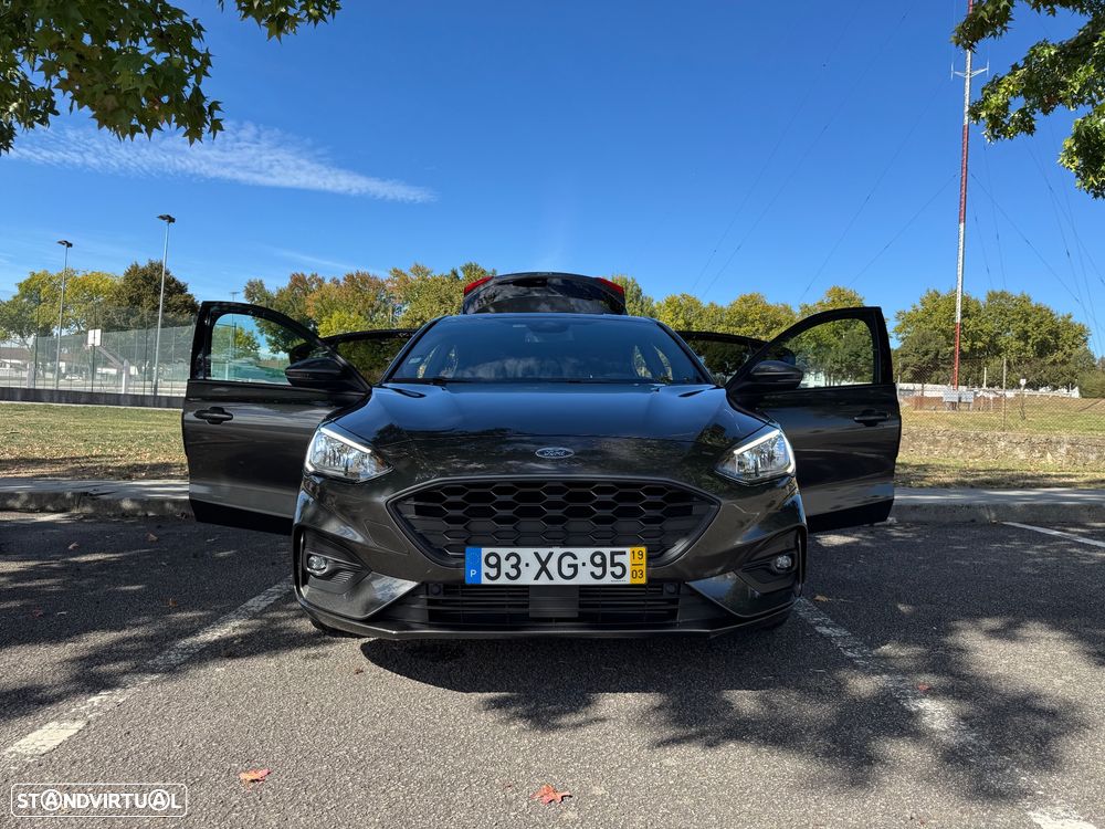 Ford Focus - 42