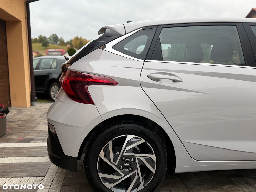 Hyundai i20 1.2 Modern - 22