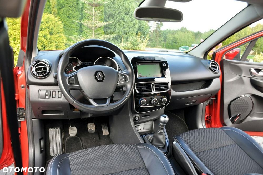 Renault Clio - 29