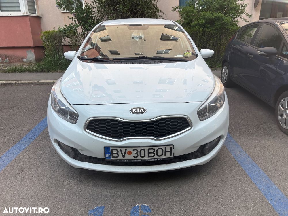 Kia Ceed 1.6 DSL STAR - 1