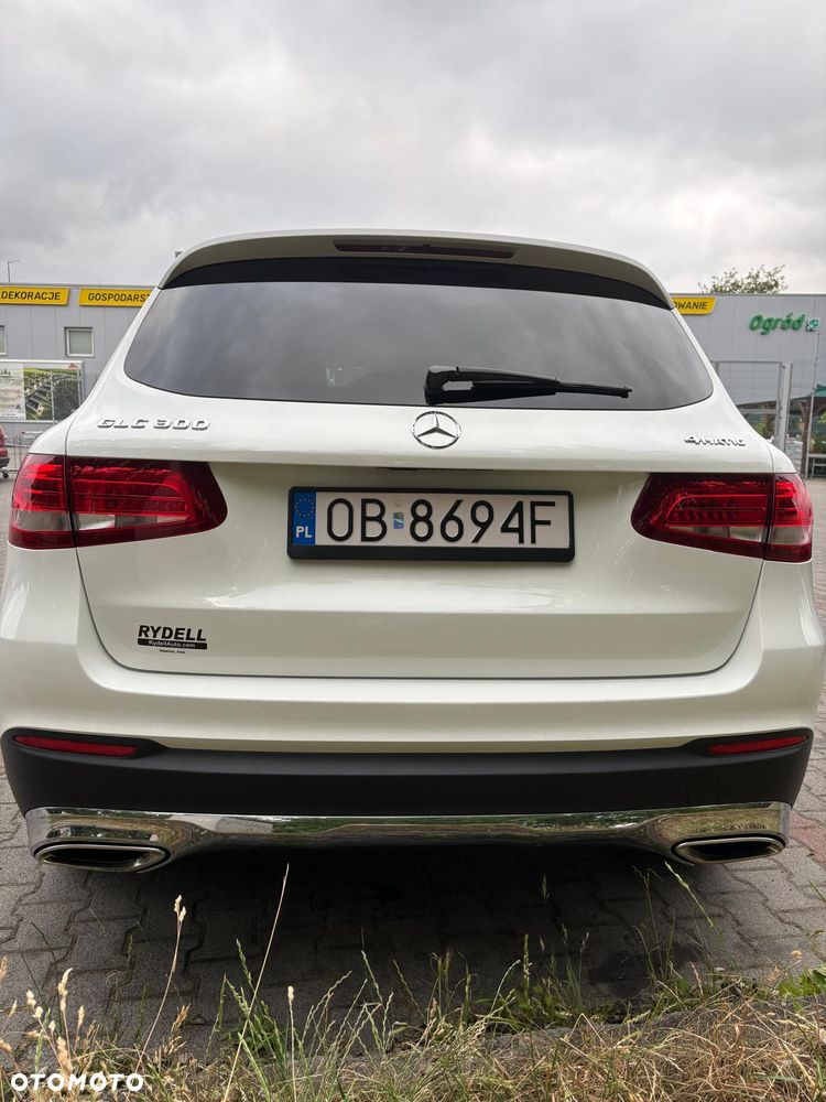 Mercedes-Benz GLC - 6