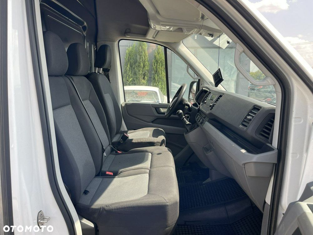 Volkswagen Crafter - 13