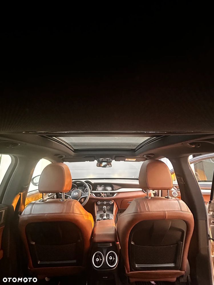 Alfa Romeo Stelvio 2.0 Turbo Executive Q4 - 21