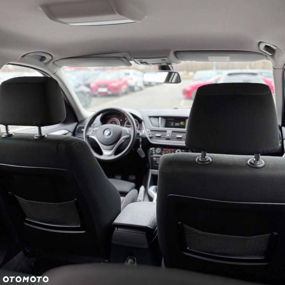 BMW X1 - 15